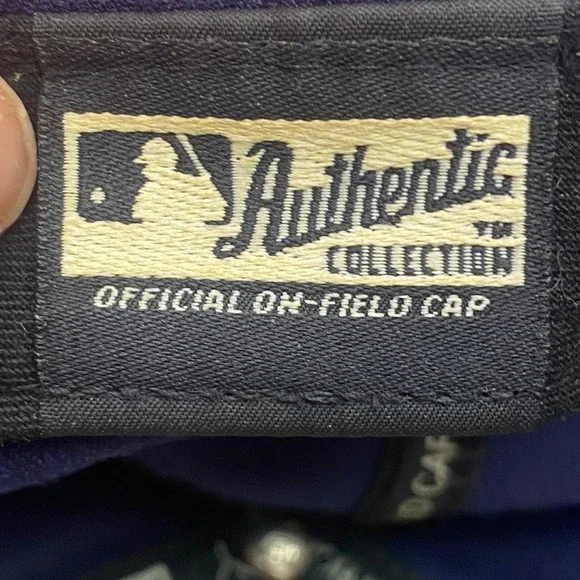 Milwaukee Brewers Baseball Hat Authentic MLB Players Cap Fitted 7 1/4 New‎ Era - Picture 8 of 14